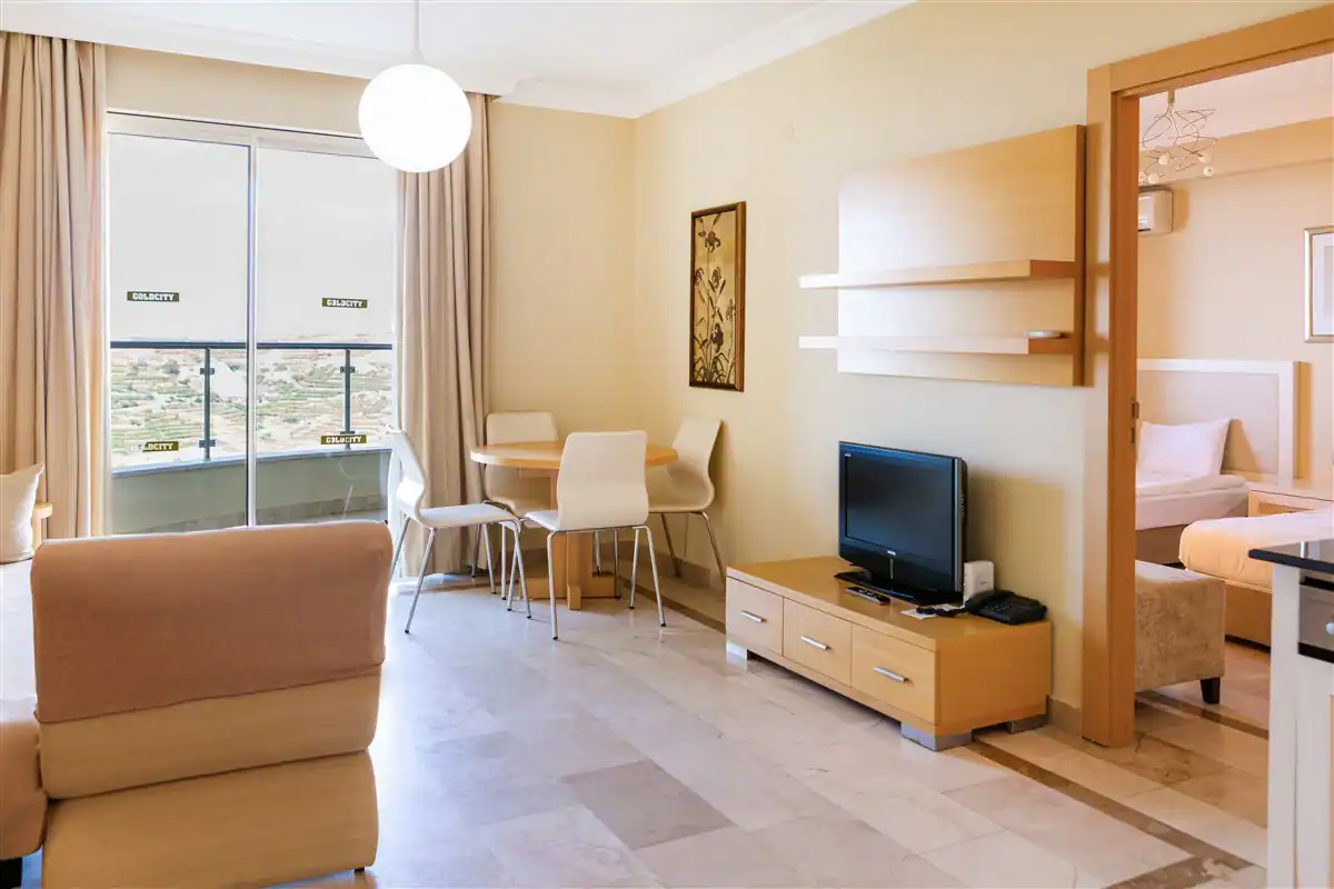 Wohnung in Alanya-Gold City, Meerblick, 2 Schlafzimmer, 2 Bäder