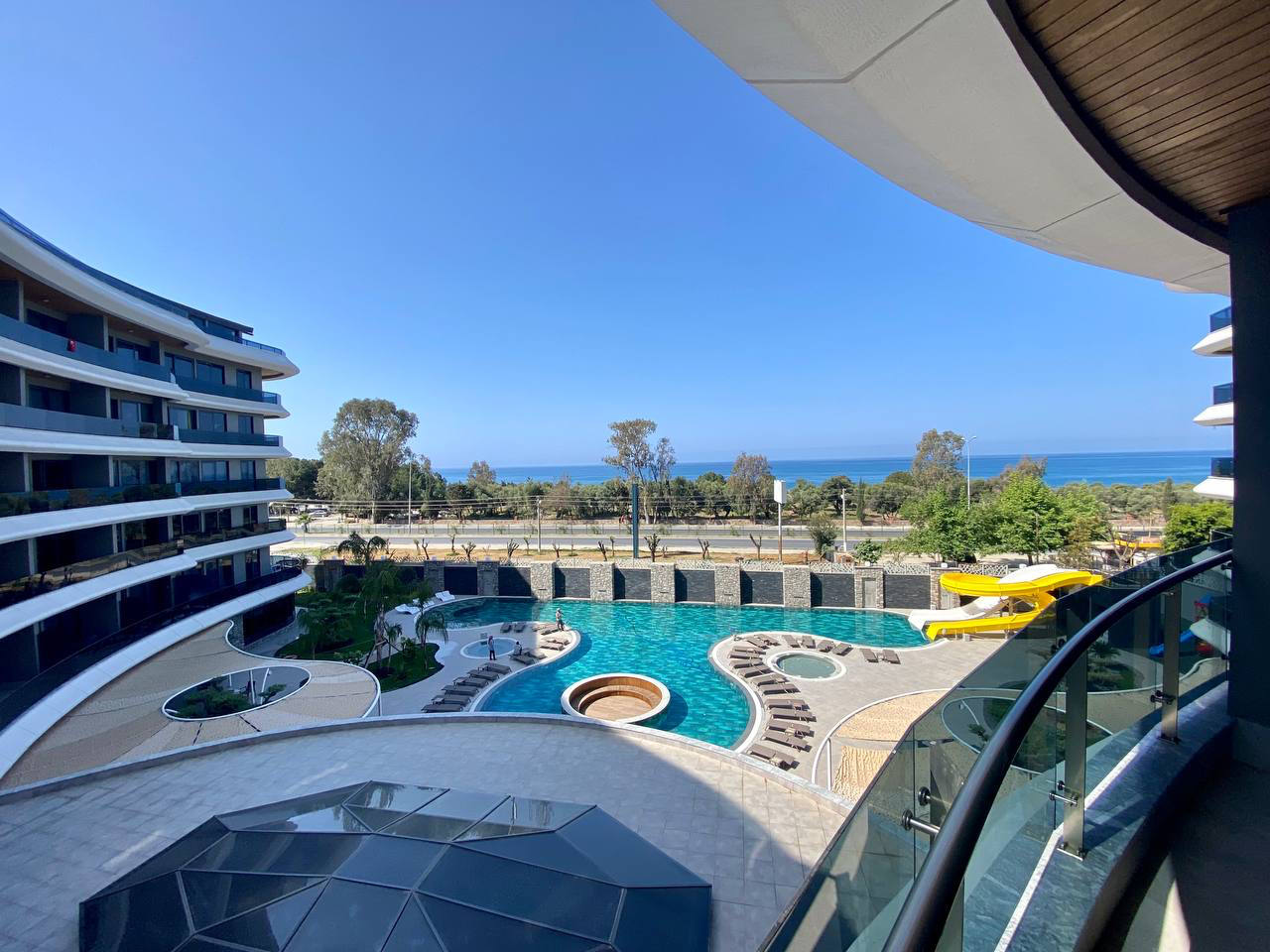 Apartment N°154 in Alanya mit Meerblick, 1 Schlafzimmer, 1 Bad, direkt am Strand