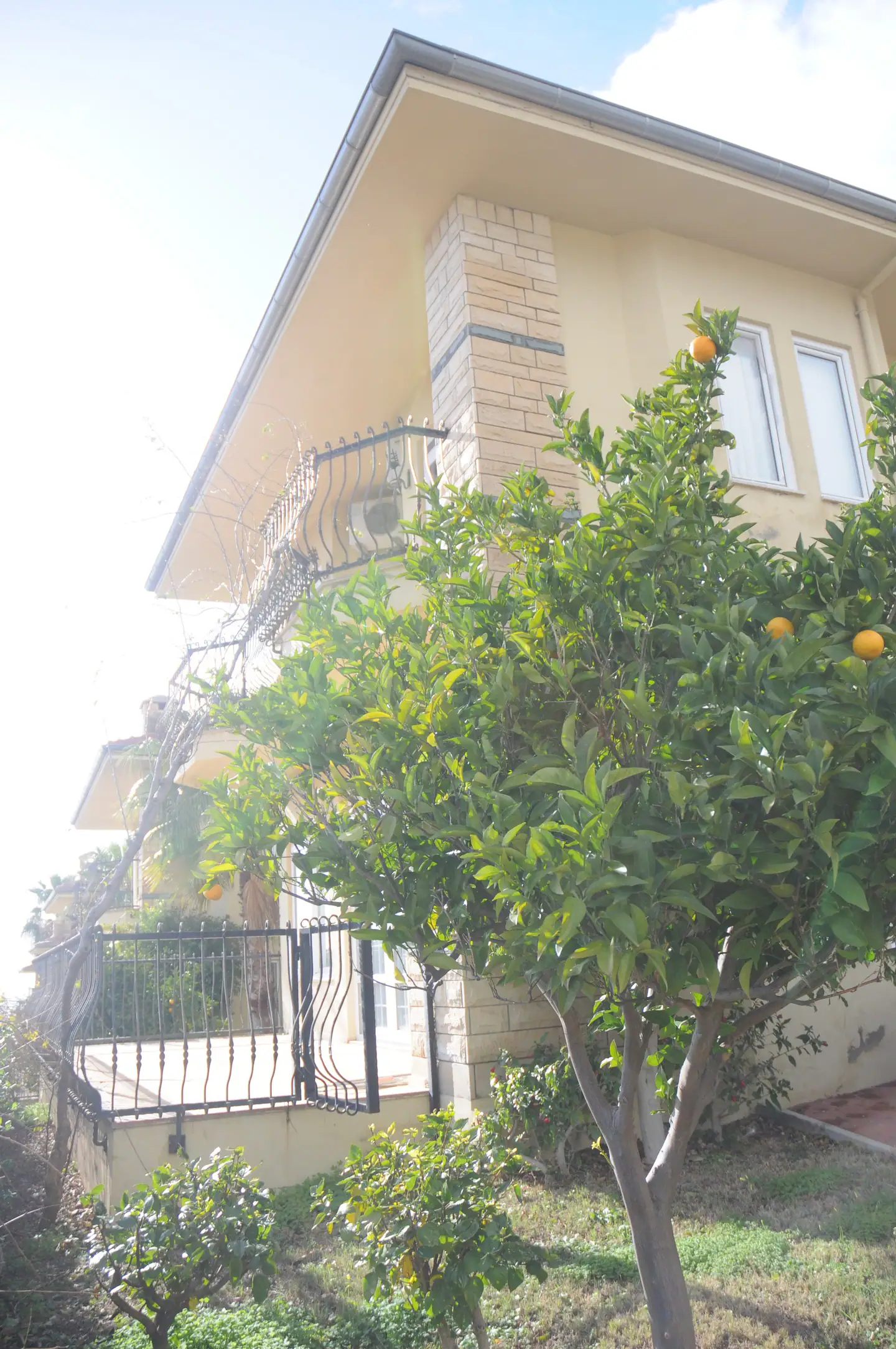 Villa in Alanya-Gold City, Meerblick, 3 Schlafzimmer, 3 Bäder, 2 Etagen