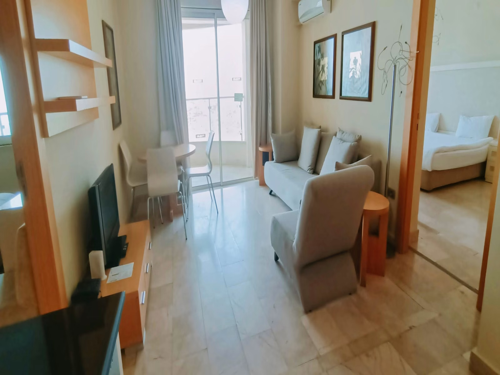 100qm Luxuswohnung mit Meerblick in Alanya-Goldcity, 2 Schlafzimmer, 1 Bad, gute Infrastruktur