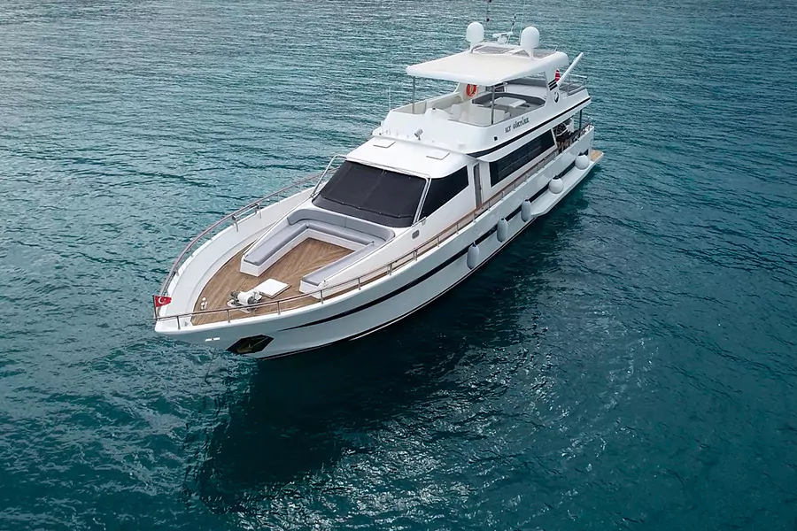 Motoryacht Göktürk | 28 m | bis zu 20 Personen | mit Kaptain