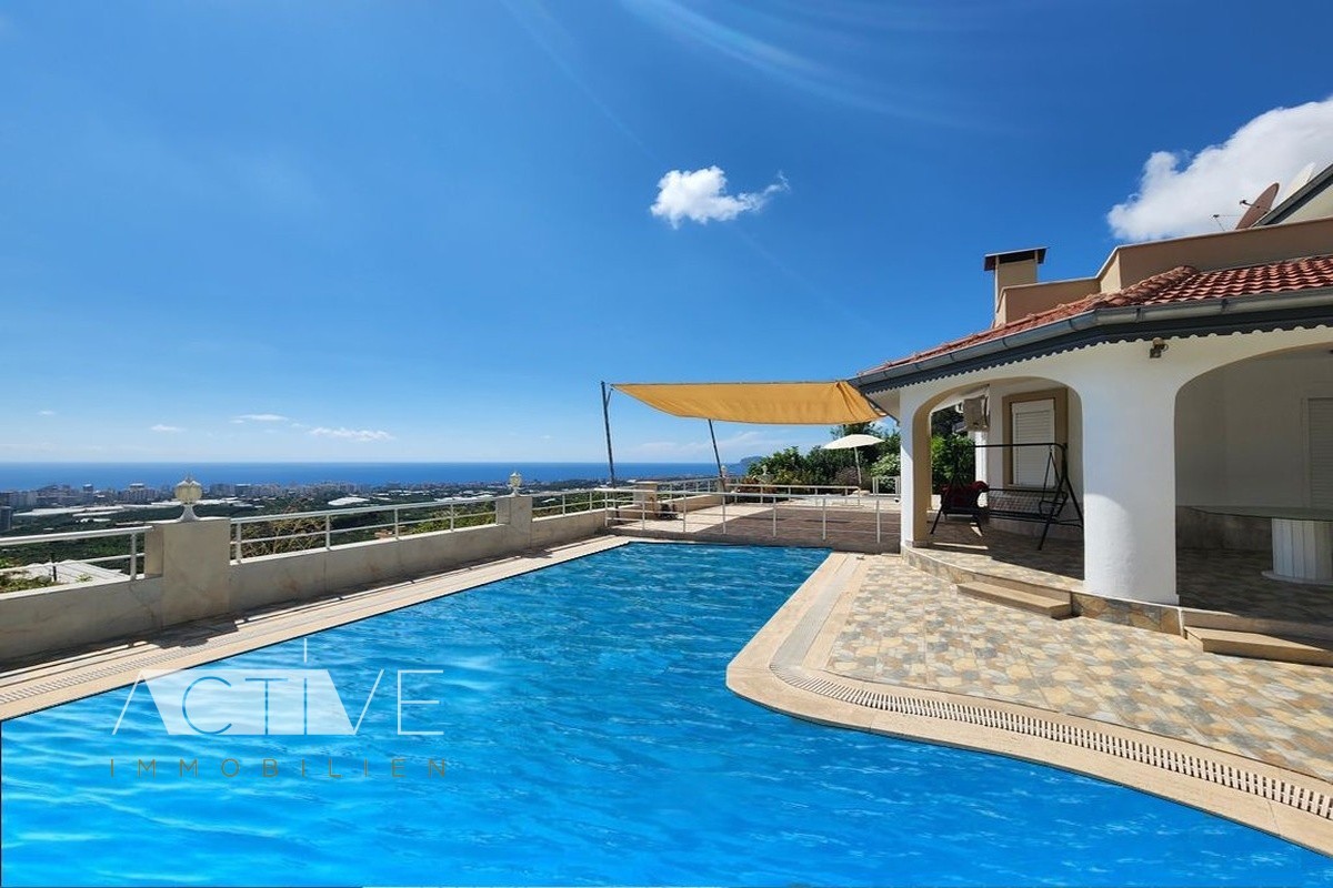 Panorama Villa 145qm in Alanya mit Meerblick, privater Pool, 3 Schlafzimmer, 3 Bäder, Garten