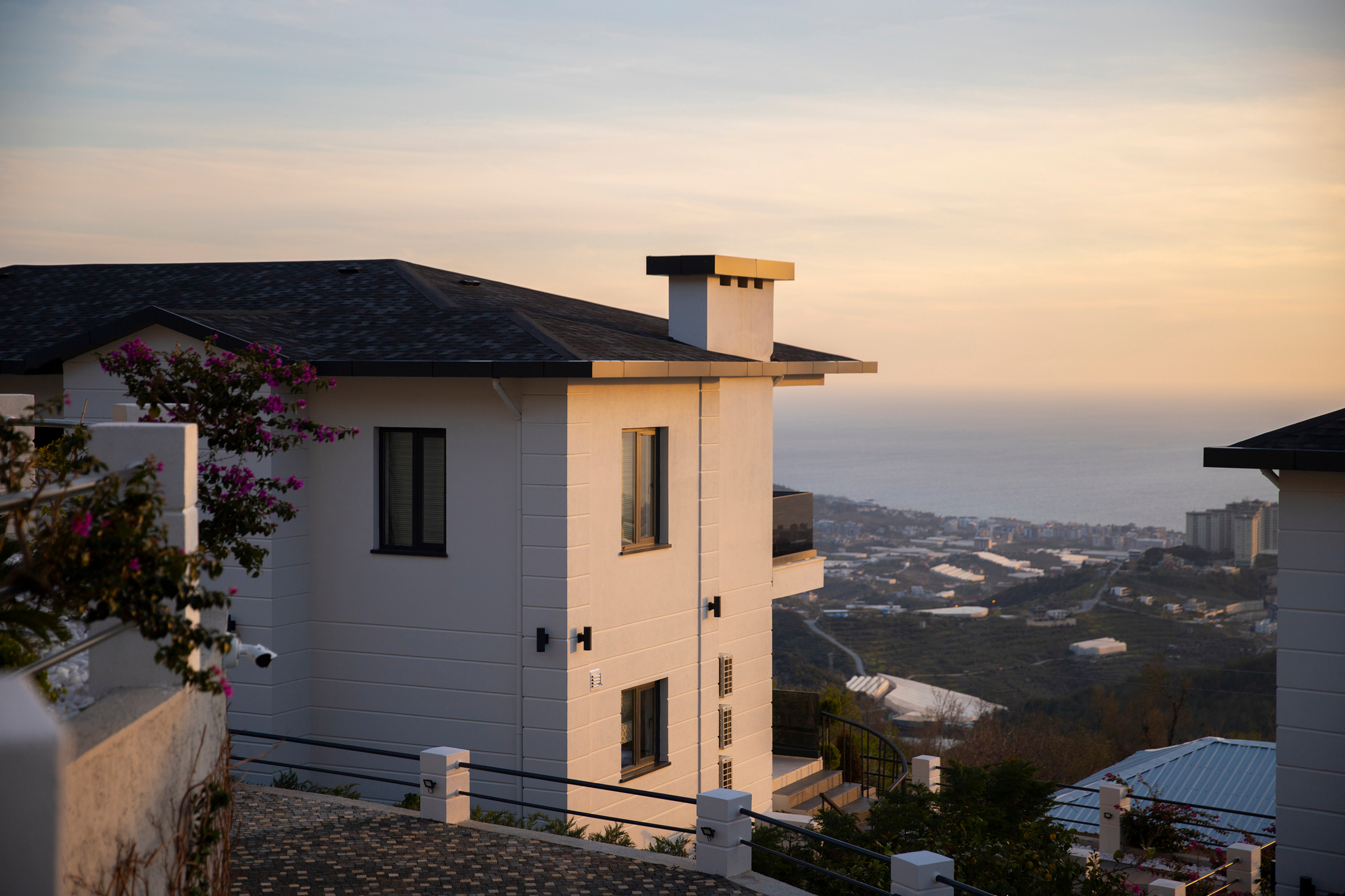 Villa N°12 über den Dächern von Alanya, Meerblick, 4 Etagen, 4 Schlafzimmer, 3 Bäder