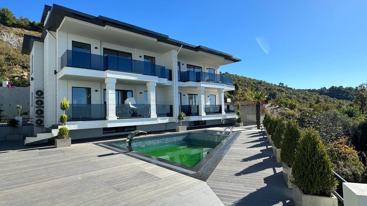 Villa N°17 über den Dächern von Alanya, Meerblick, privater Pool, 3 Etagen, 3 Schlafzimmer, 2 Bäder