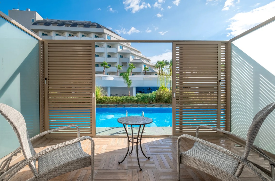 Harmony Suite - Swim Up -  im Long Beach Resort Alanya | bis zu 3 Personen