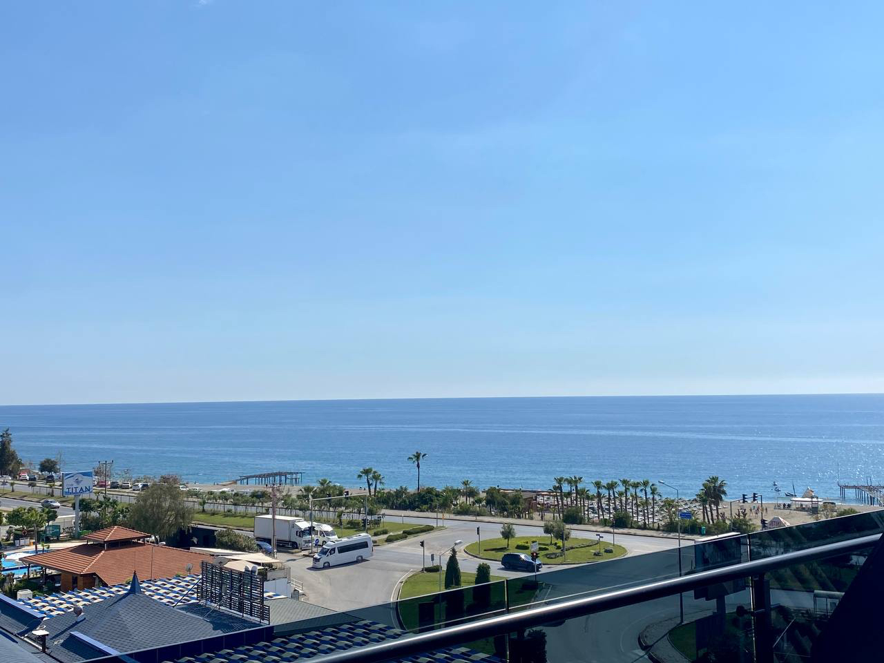 Wohnung N°11 in Alanya mit Meerblick, 2 Schlafzimmer, 2 Bäder, direkt am Strand