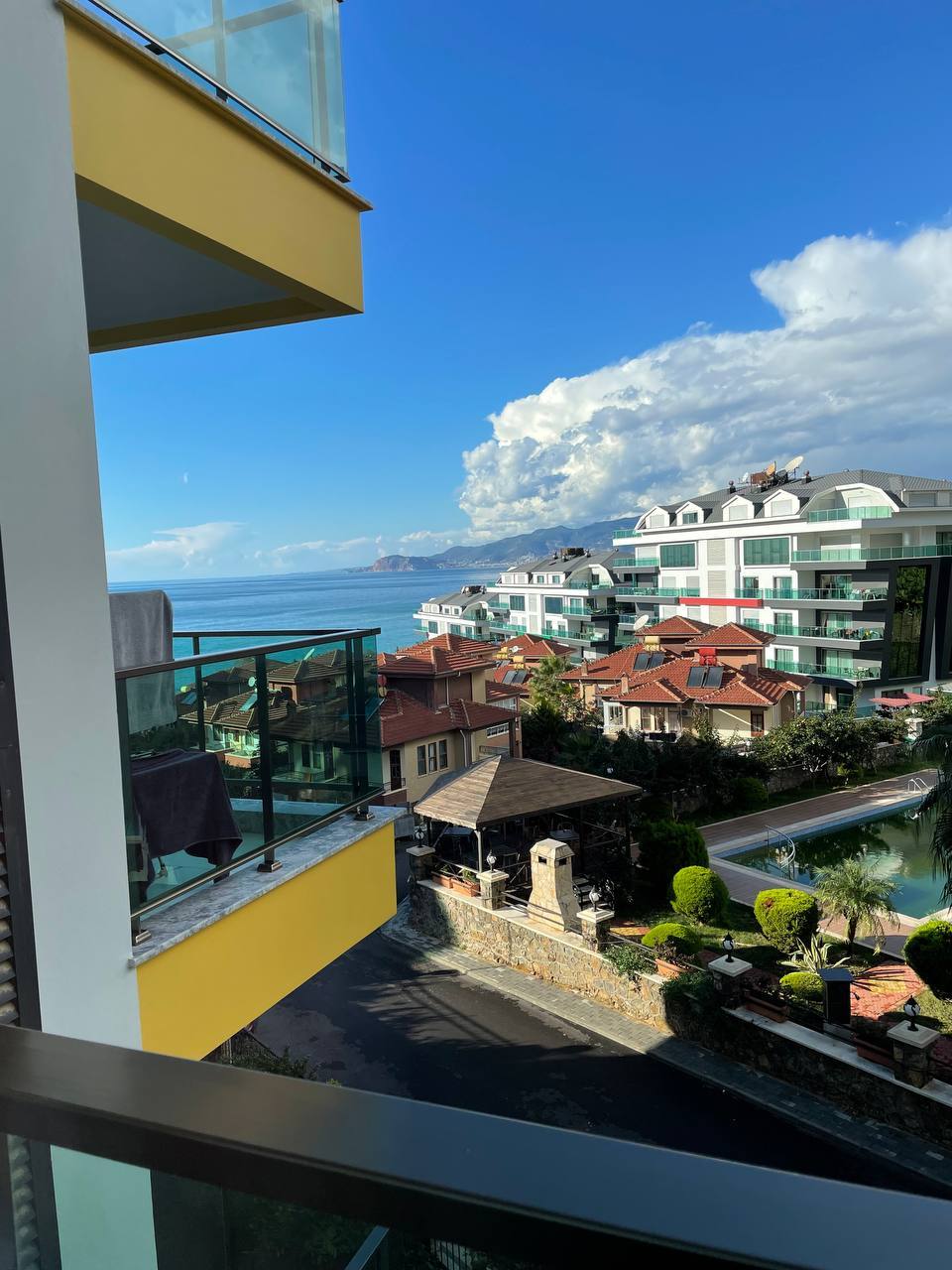 Apartment in Alanya mit Meerblick, 1 Schlafzimmer, 1 Bad, direkt am Meer