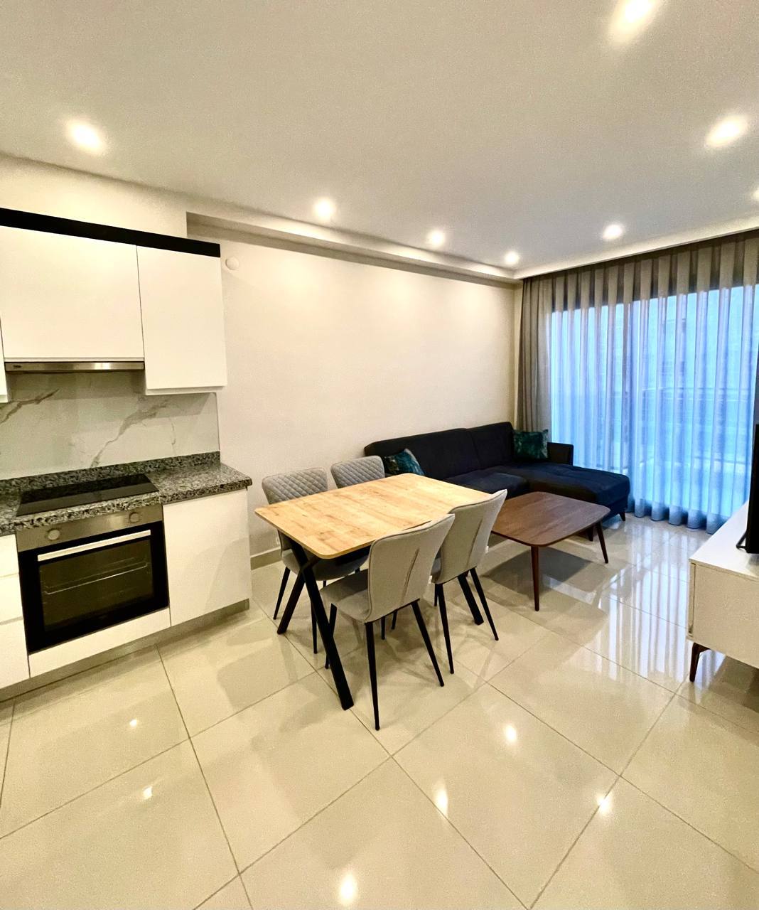 Apartment in Alanya, 1 Schlafzimmer, 1 Bad, 50 Meter zum Strand