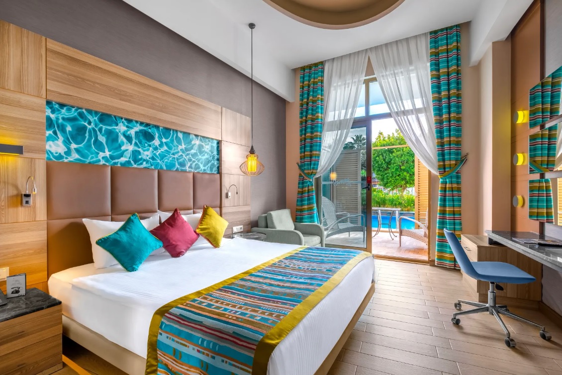 Familien Dublex - Swim Up - im Long Beach Resort Alanya | bis 3 Personen