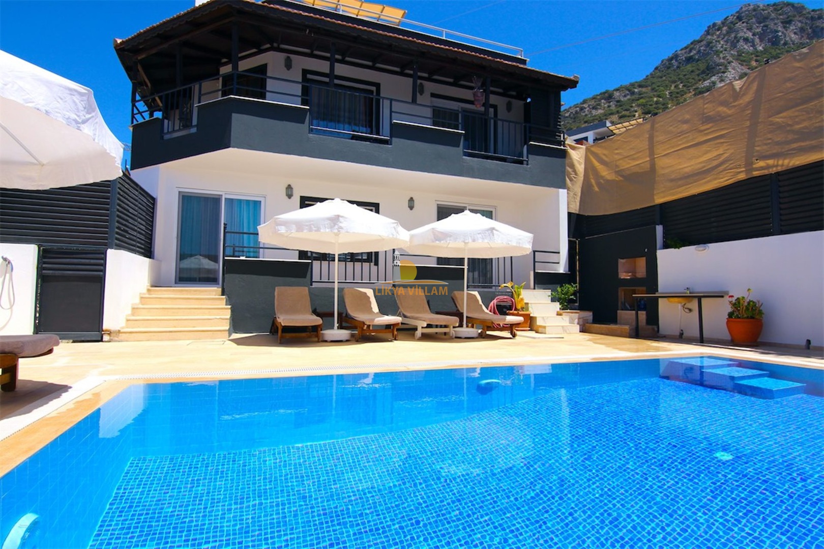 Villa mit Meerblick in Kalkan, 3 Schlafzimmer, 2 Bäder, privater Pool, Whirlpool, zentral, 2 Etagen