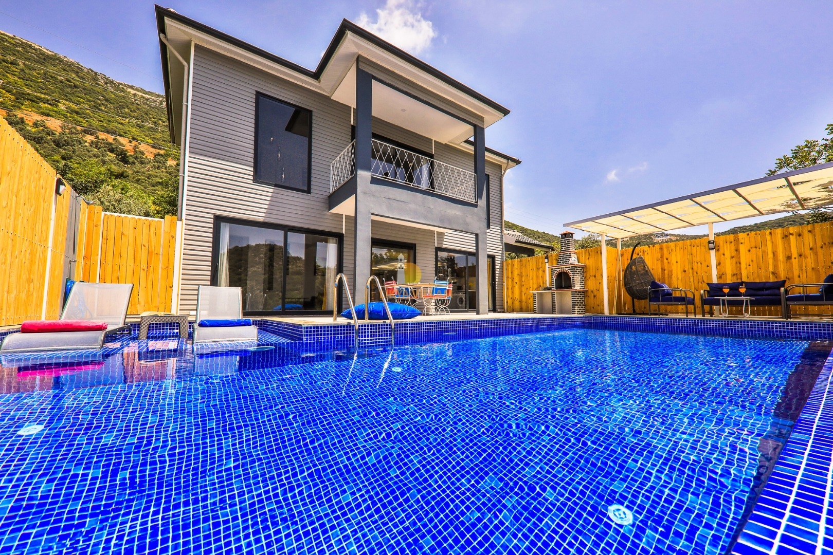 Villa in Kalkan, privater Pool, 1 Schlafzimmer, 1 Bad,  Garten, Whirlpool, 2 Etagen, ideal für 2 Personen