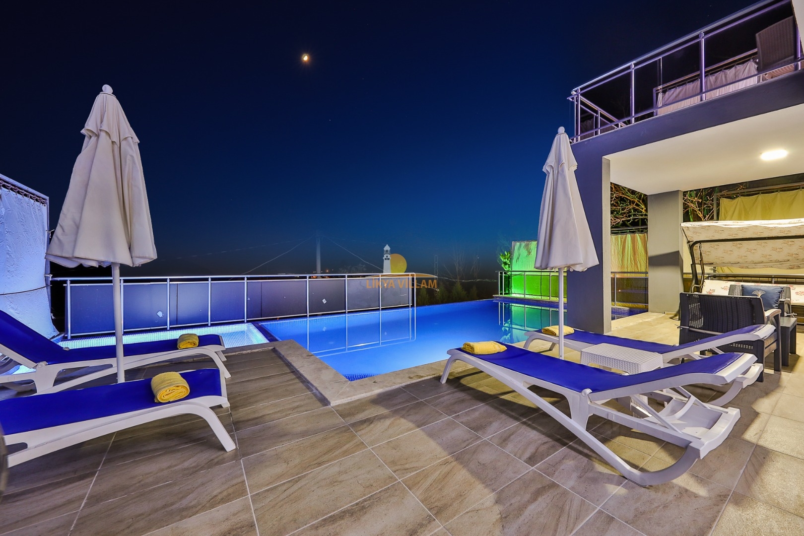 Villa in Kalkan mit Bergblick, privater Pool, 2 Schlafzimmer, 2 Bäder, Whirlpool , 2 Etagen