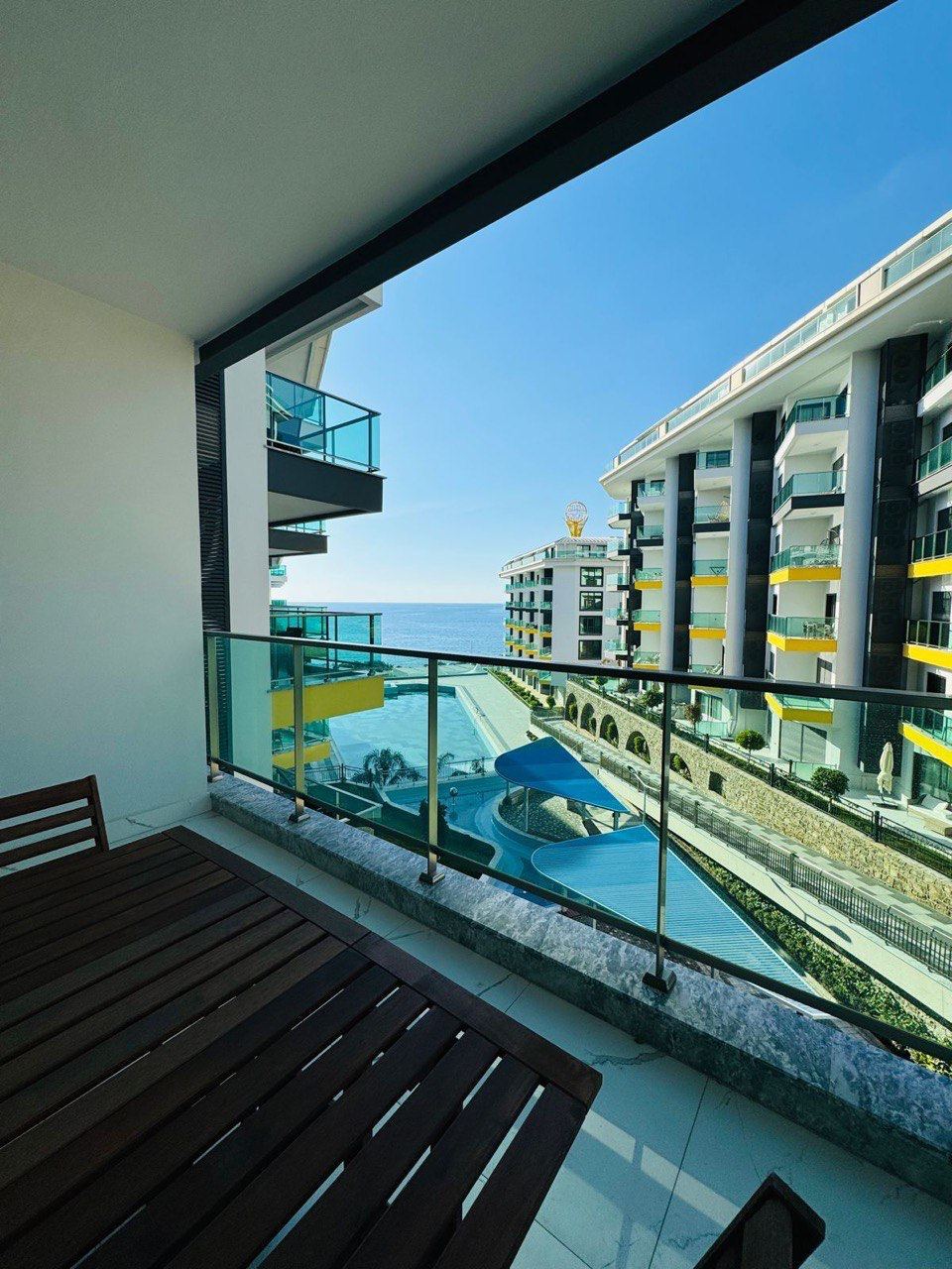 Apartment in Alanya mit Meerblick, 1 Schlafzimmer, 1 Bad, direkt am Meer