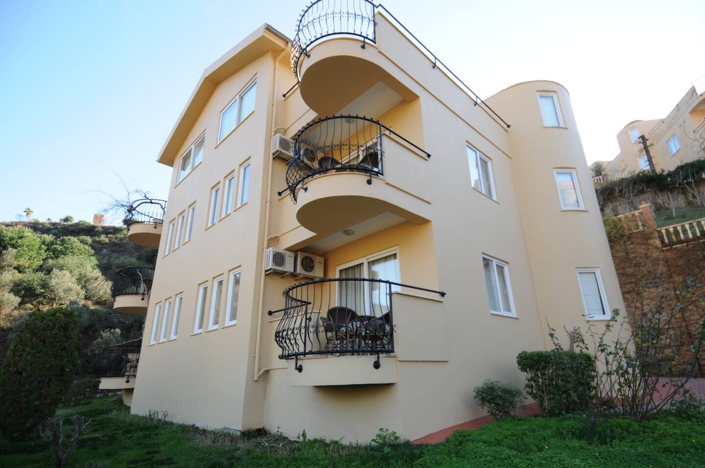 Wohnung in Alanya-Gold City, Meerblick, 2 Schlafzimmer, 2 Bäder, 2 Etagen
